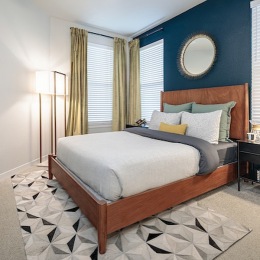 Featured Floor Plan: Our 2 Bedroom "b2" offers almost identical bedroom specs, a spacious living space, a balcony and two bathrooms! Call us today to schedule a tour and find out more if the B2 floor plan is for you.
SWIPE -> to see the floor plan layout! Instagram post from @saladoatredberry on August 18, 2021 09:36:01am